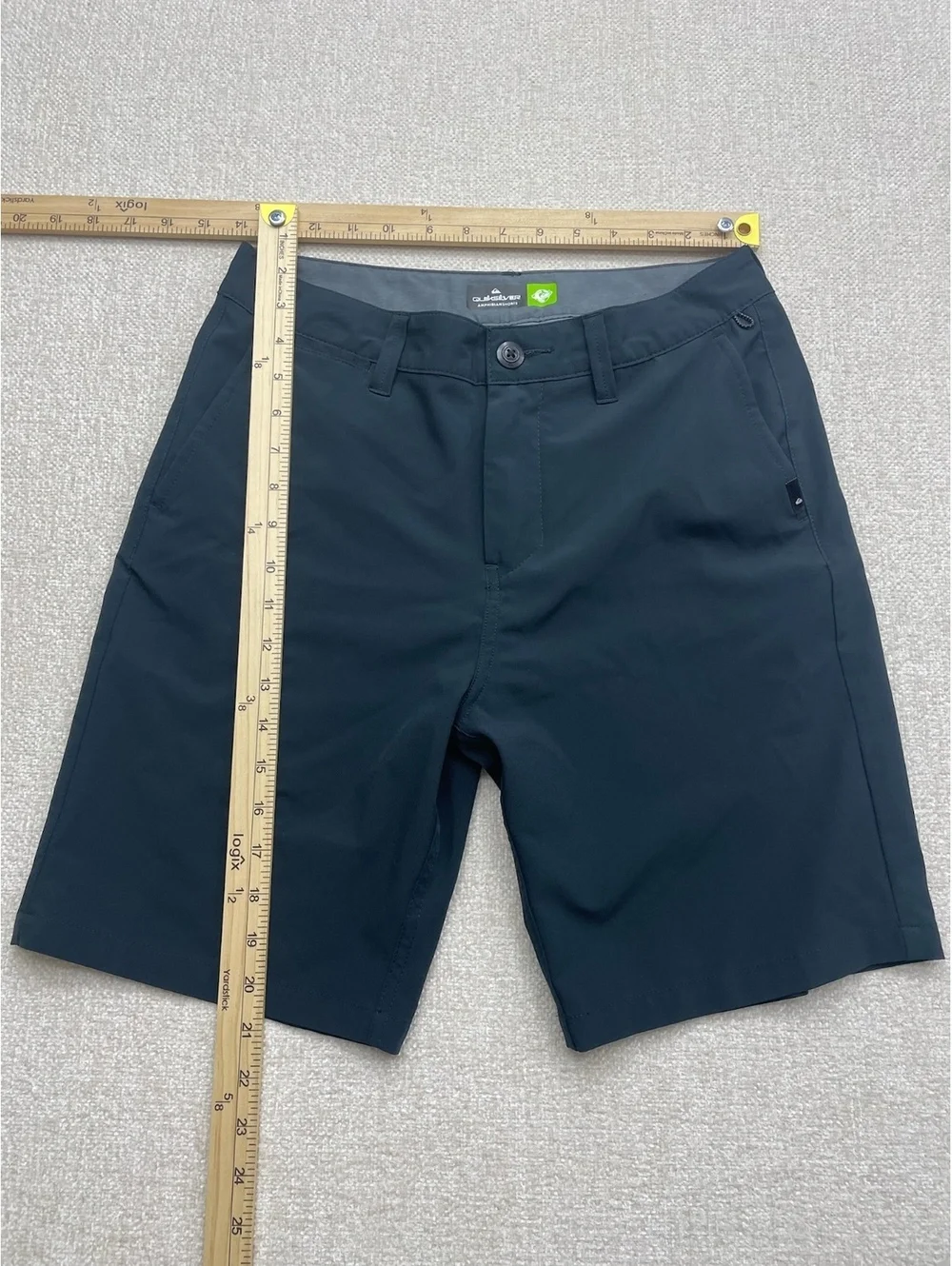 Quiksilver Amphibian Black Shorts Size 28